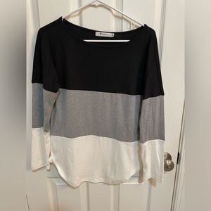 NWOT color block t-shirt.